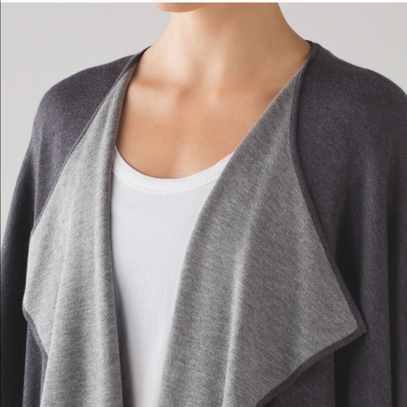 Lululemon Grey After Asana Wrap and Scarf Cashmere - Picture 2 of 12